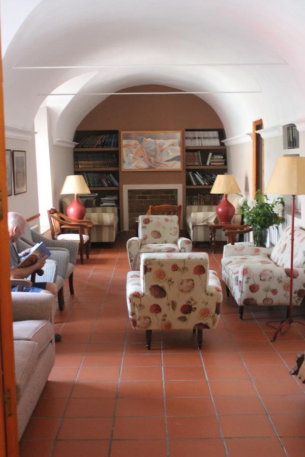 Hotel Varinia Serena - Balneario De Alange Buitenkant foto