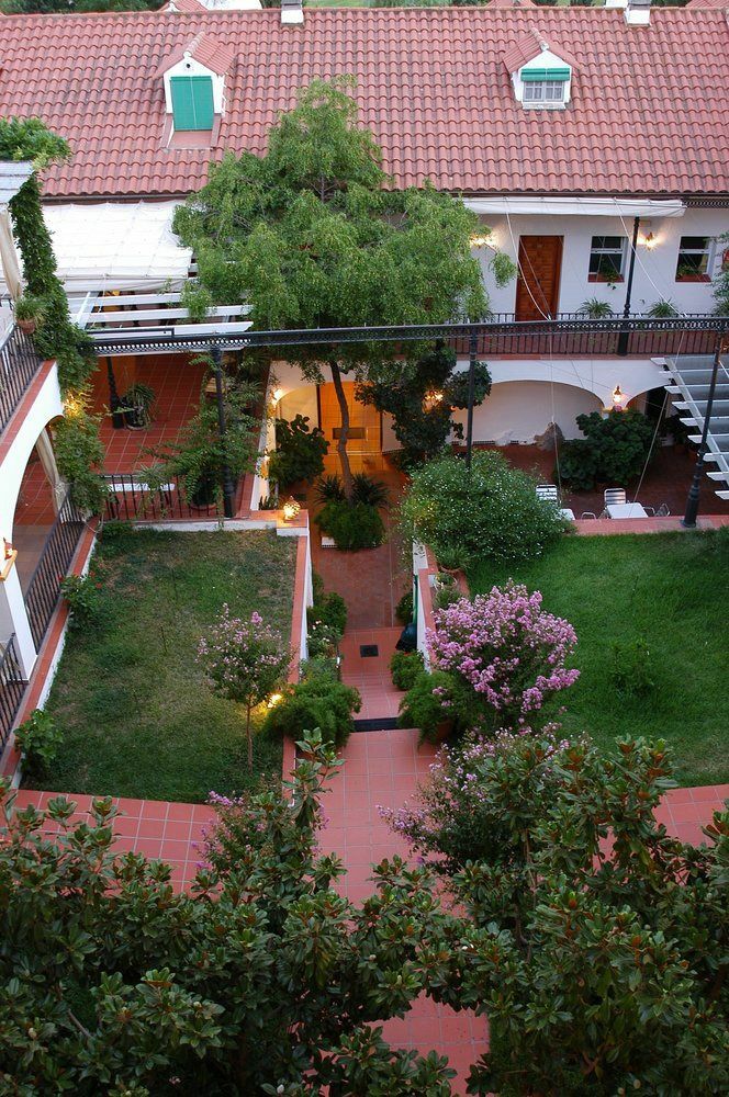 Hotel Varinia Serena - Balneario De Alange Buitenkant foto