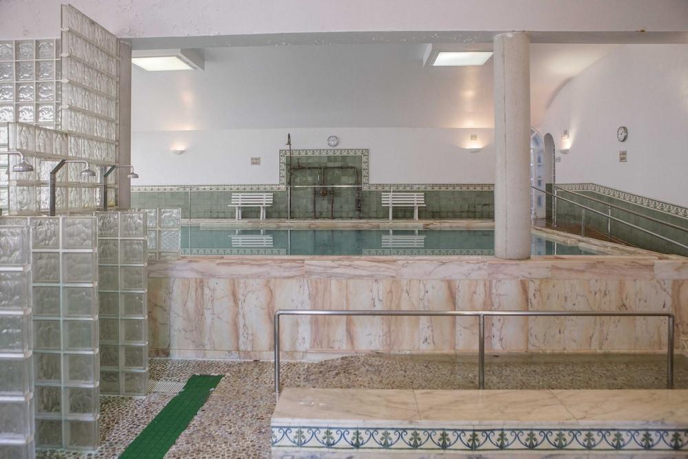 Hotel Varinia Serena - Balneario De Alange Buitenkant foto